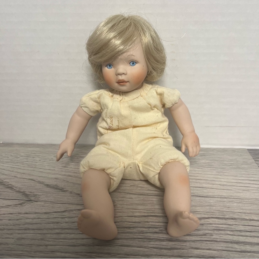 Pauline Bjonness Jacobsen 8” Baby Doll Porcelain Sarah Sailor Girl 2273/2600 - Picture 5 of 10